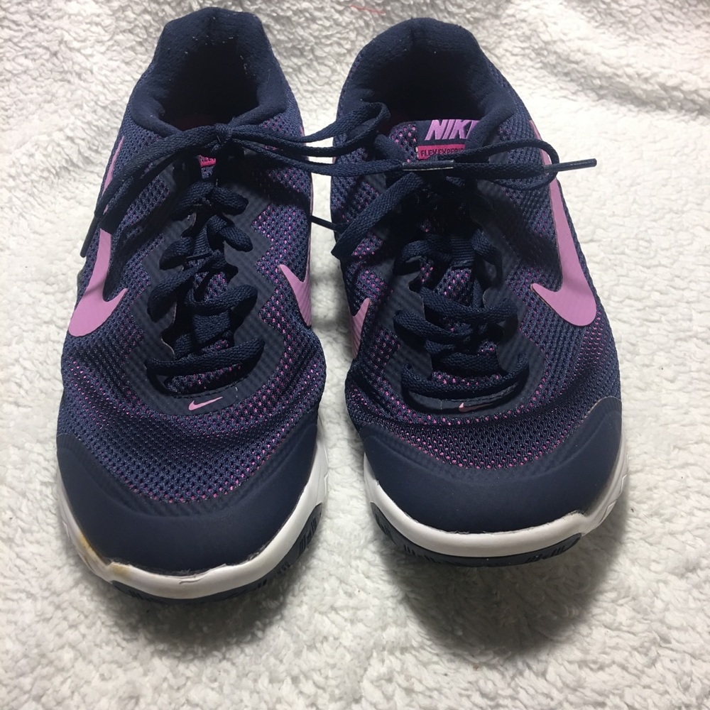 Nike size 9.5